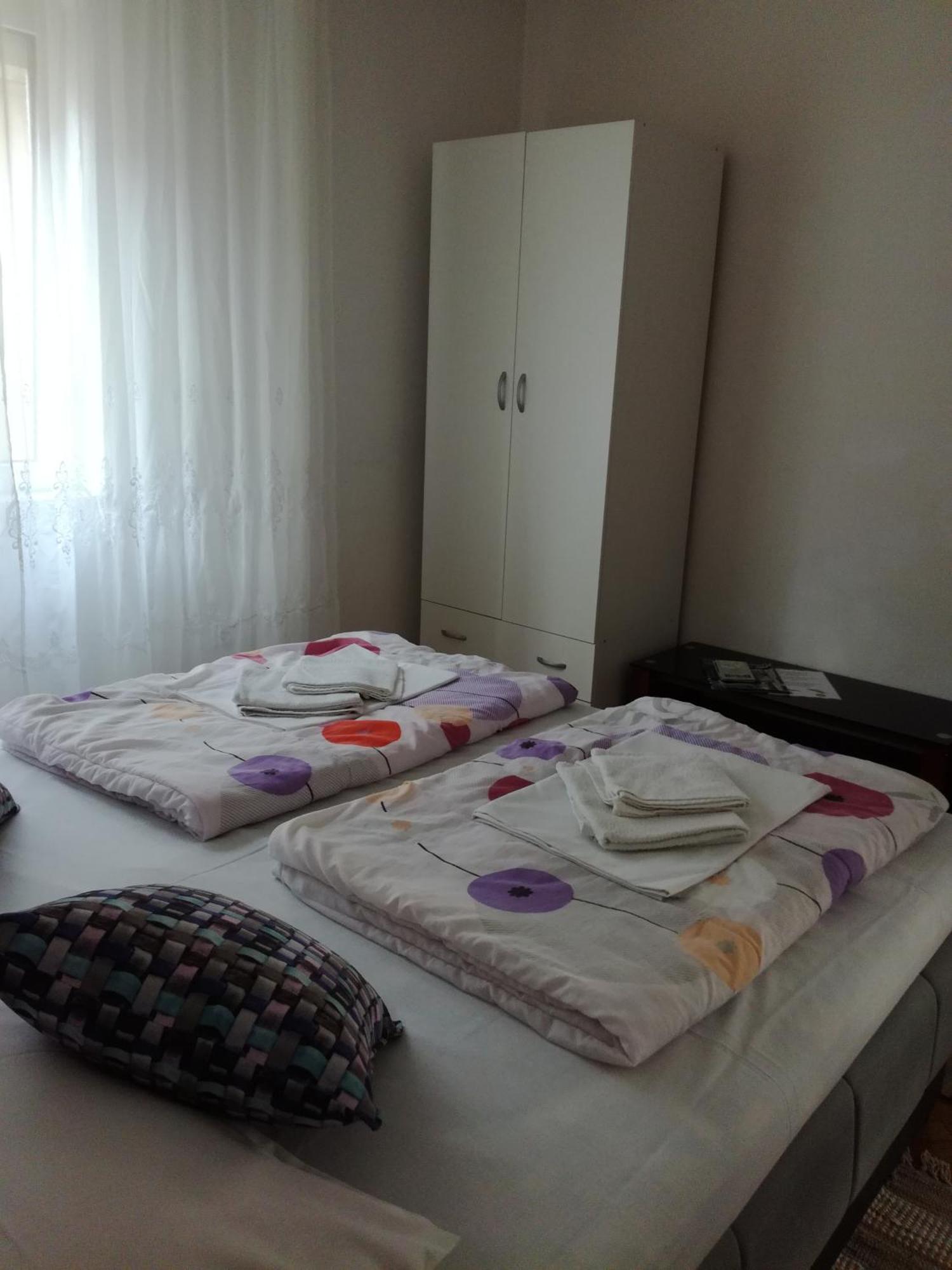 Apartments Kabalin 노비비노돌스키 객실 사진